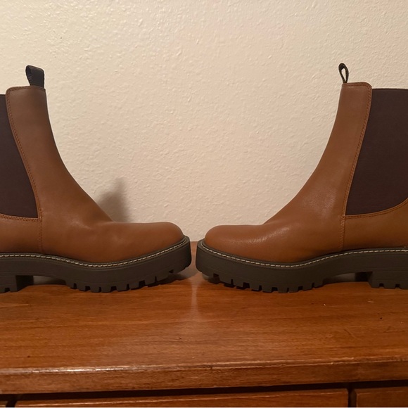 Sam Edelman Brown Ankle Boots - Picture 2 of 2